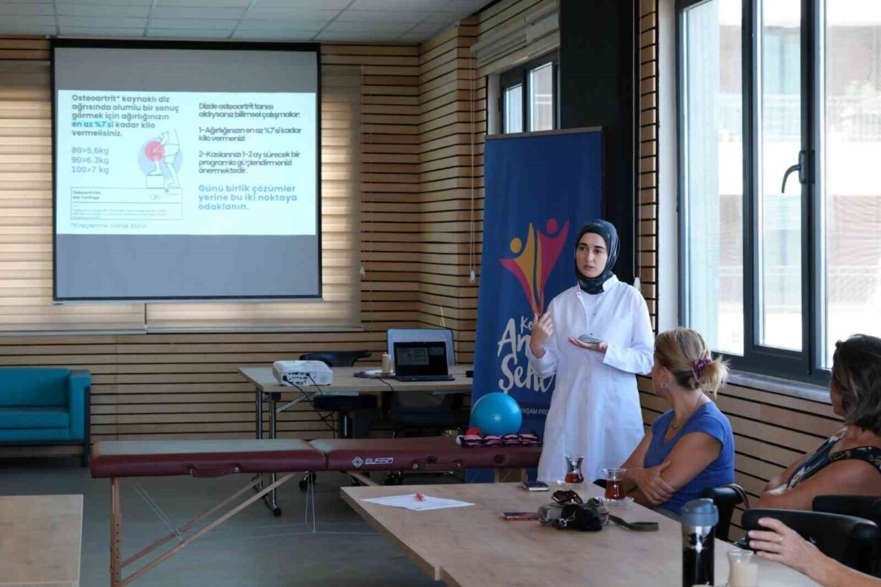 Kocaeli’de kadınlara yönelik diz sağlığının korunması ve tedavi yöntemleri hakkında