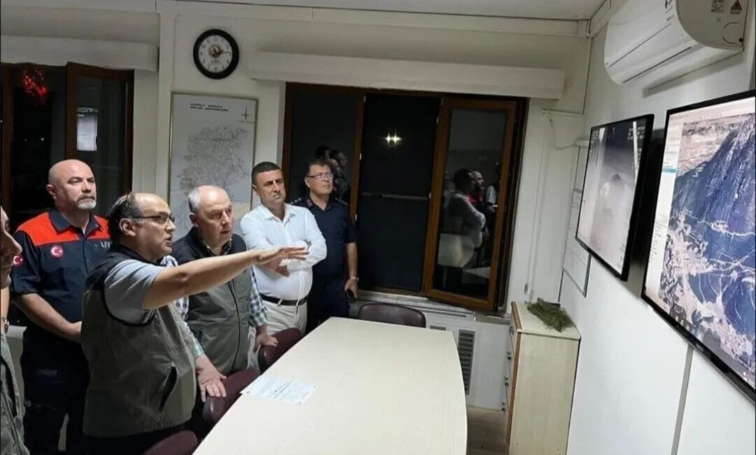 Denizli Valisi Ömer Faruk Coşkun, Pamukkale ilçesine bağlı Cankurtaran Mahallesi’nde