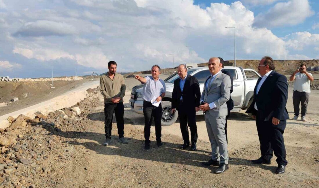 Kastamonu Valisi Meftun Dallı, Devrekani Besi Organize Tarım Bölgesinde incelemelerde