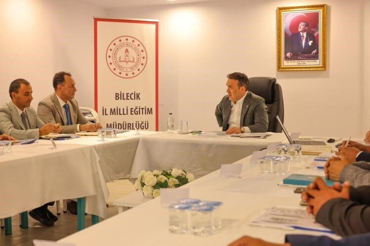 Bilecik Valisi Faik Oktay Sözer, 2025-2026 eğitim öğretim yılı hazırlıkları