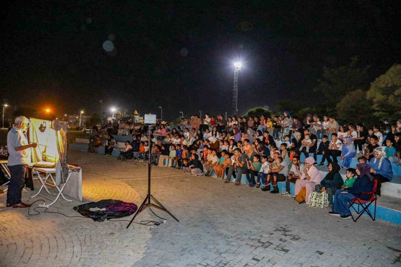 Van Büyükşehir Belediyesi, yaz etkinlikleri kapsamında düzenlediği “Çocuk Şenliği” ile