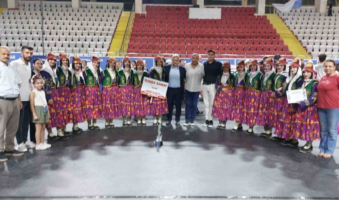 Van Tuşba Sanat Spor Kulübü Halkoyunları, Büyükler Türkiye Şampiyonasında büyük