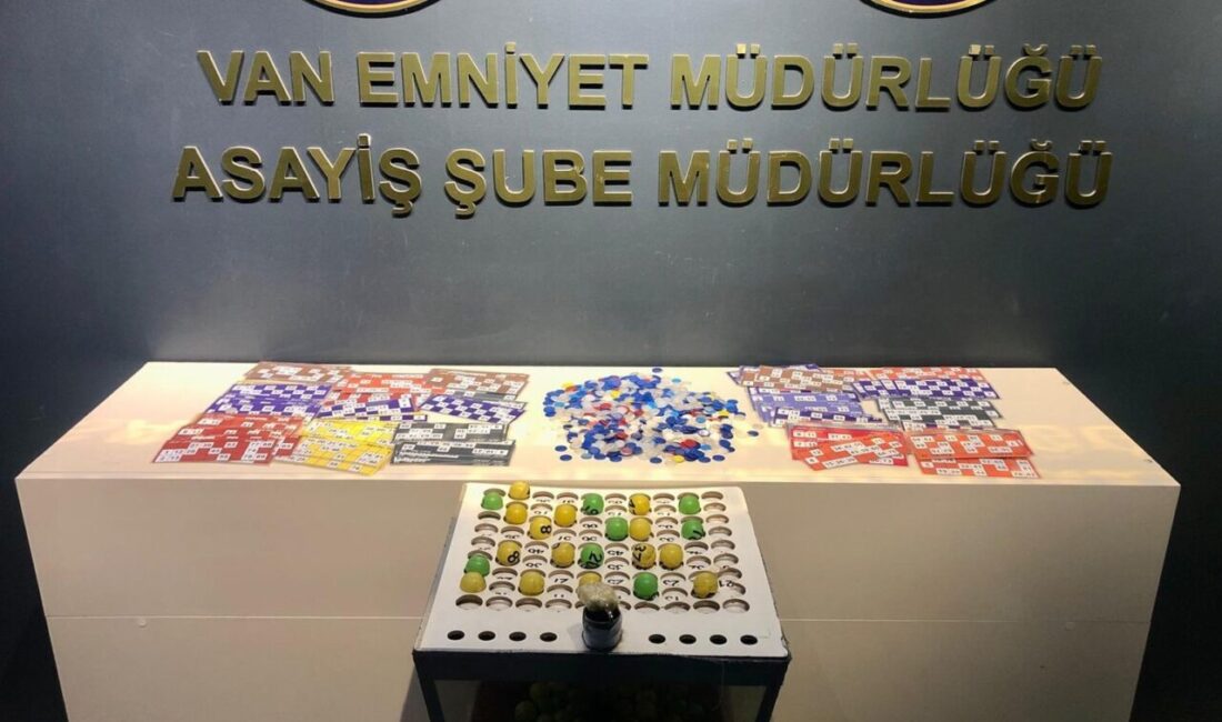Van’da polis ekiplerince yürütülen çalışmalar sonucunda, kesinleşmiş hapis cezası bulunan
