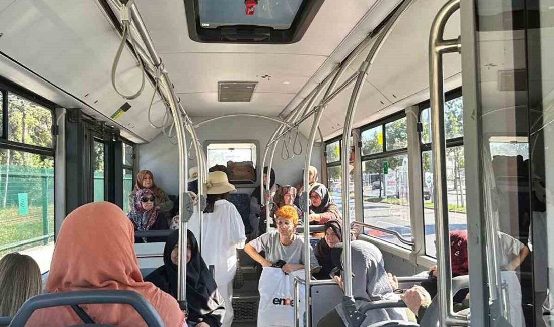 Sakarya Büyükşehir Belediyesi Yaşlı Destek Merkezi (YADEM) tarafından düzenlenen yaz