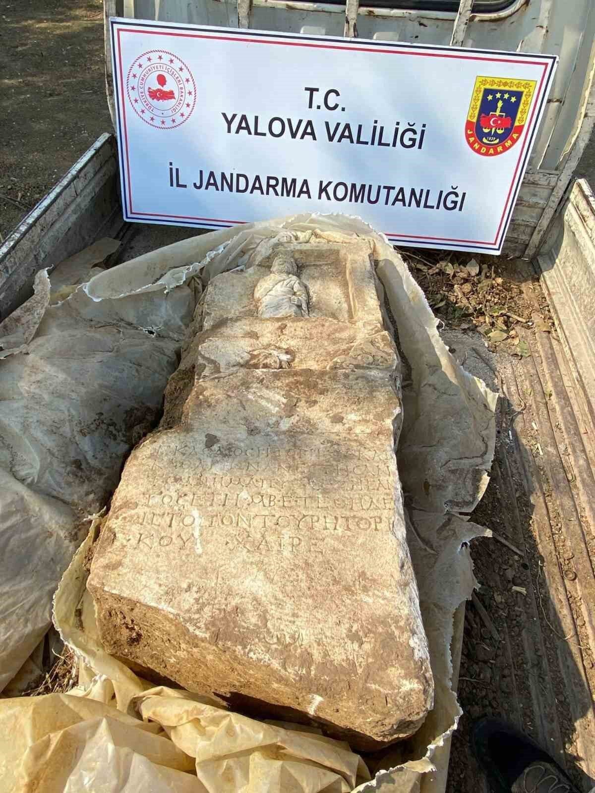 Yalova’nın Çınarcık ilçesinde Roma dönemine ait bin 900 yıllık mezar