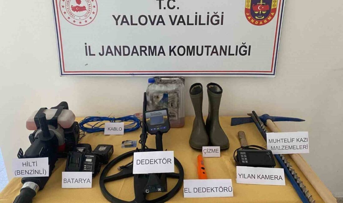 Yalova’nın Çınarcık ilçesinde jandarma tarafından düzenlenen operasyonda kaçak kazı yapan