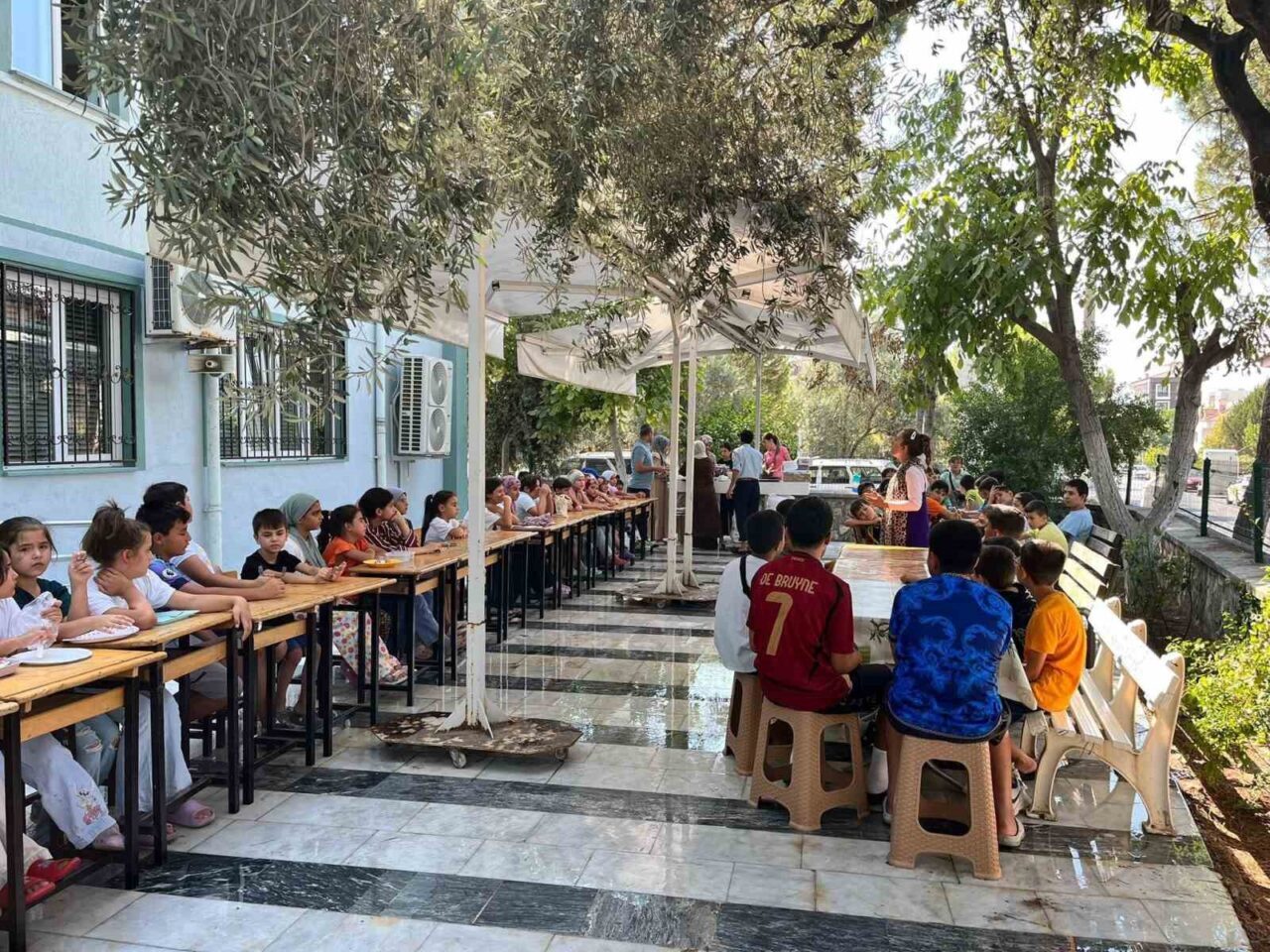 Muğla’nın Yatağan ilçesinde, Yatağan Yeni Cami’de gerçekleştirilen Kur’an Kursu kapanış