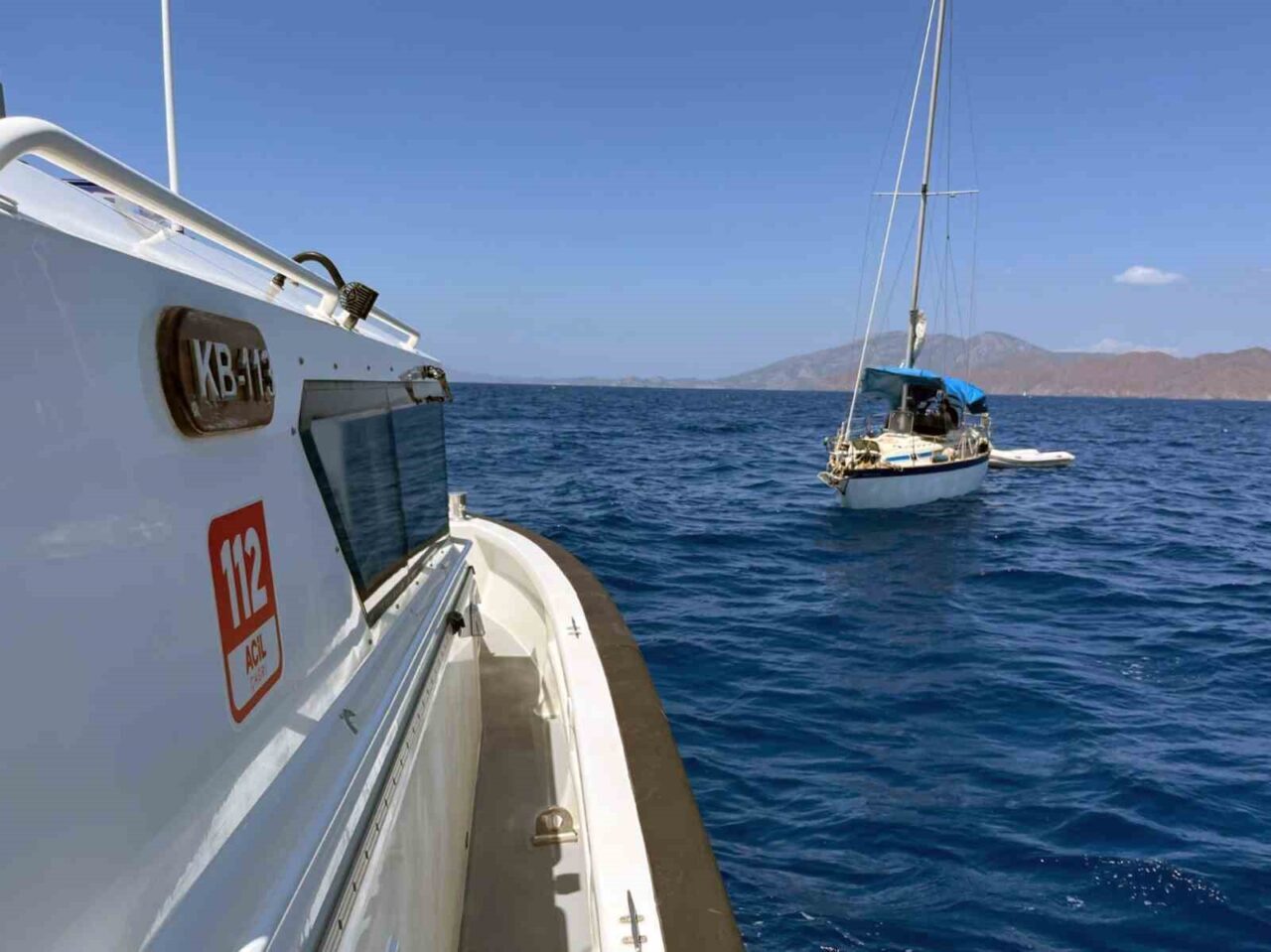 Muğla’nın Datça ilçesi açıklarında hareket halindeki yelkenli teknede yapılan aramada,
