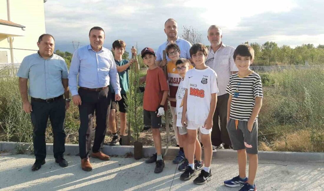 DÜZCE(İHA) – Düzce Milli Eğitim Müdürü Emrullah Aydın’ın sosyal medya