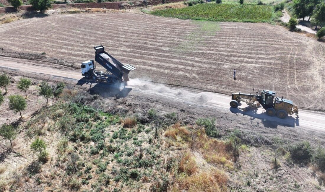 Malatya’nın Yeşilyurt ilçesinde kırsal mahallelerin ulaşım ağını güçlendirmek için başlatılan