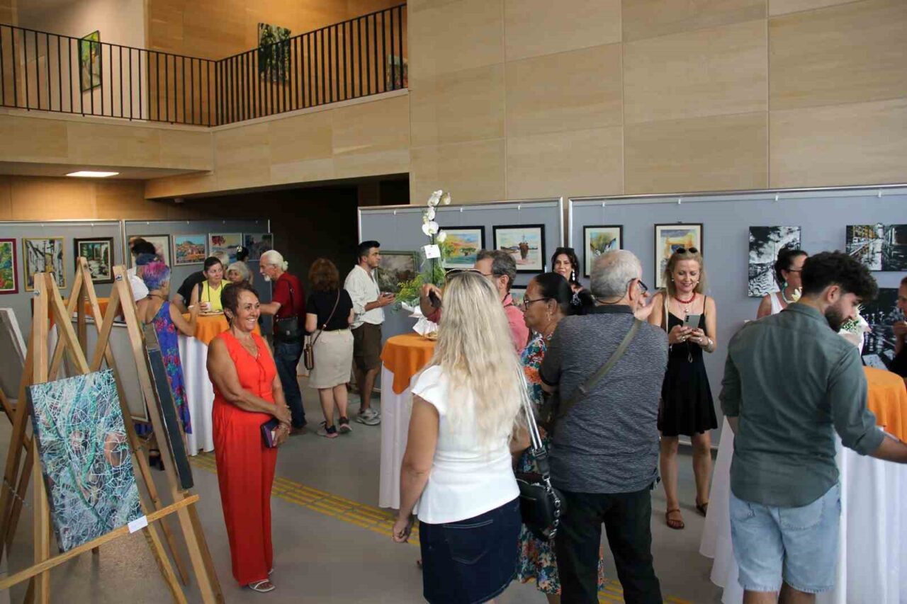 Muğla Büyükşehir Belediyesi’nin sanatseverleri buluşturduğu Türkan Saylan Çağdaş Yaşam Merkezi,