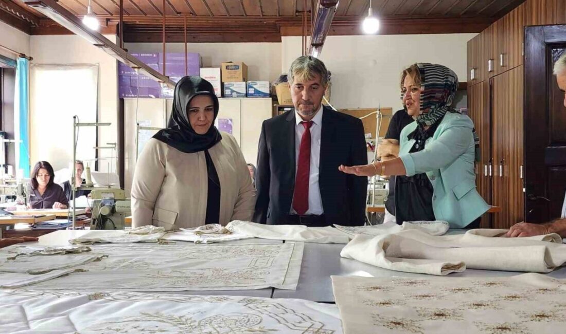 Kütahya İl Millî Eğitim Müdürü Mustafa Yılmaz ve eşi Olgunlaşma