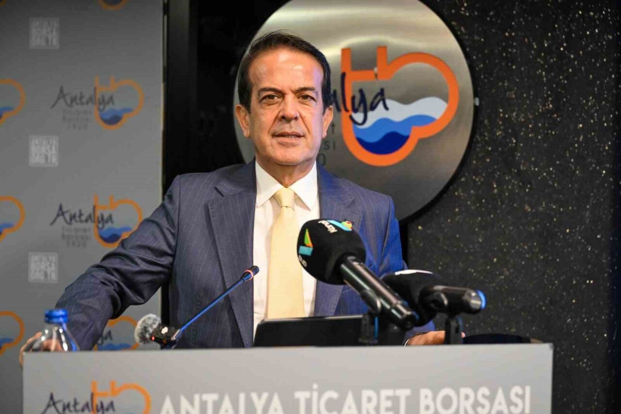 Antalya Ticaret Borsası Ağustos Ayı Meclis Toplantısı’nda ekonomiye ilişkin değerlendirmelerde