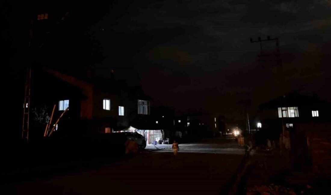 Hakkari’nin Yüksekova ilçesine bağlı Cumhuriyet Mahallesi’nde bulunan Su Deposu Caddesi’nde