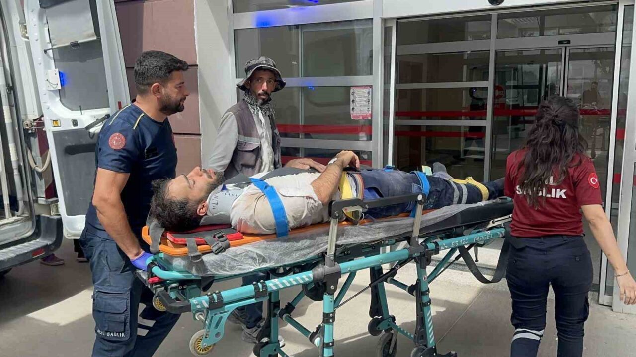 Adıyaman’da yüksekten düşen inşaat işçisi yaralandı. Edinilen bilgilere göre, Adıyaman