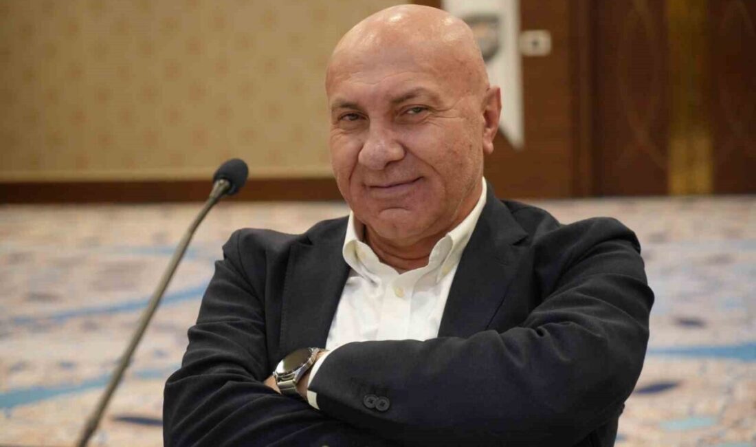 Samsunspor Başkanı Yüksel Yıldırım, Türk futbolunun geleceğine yönelik değerlendirmelerde bulunarak,