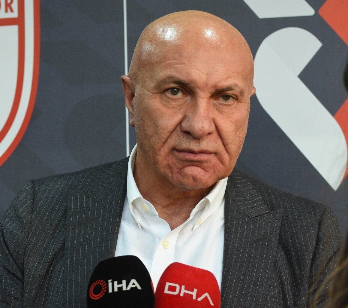 Samsunspor Başkanı Yüksel Yıldırım, Panathinaikos maçı öncesi yaptığı açıklamada, “Panathiakos