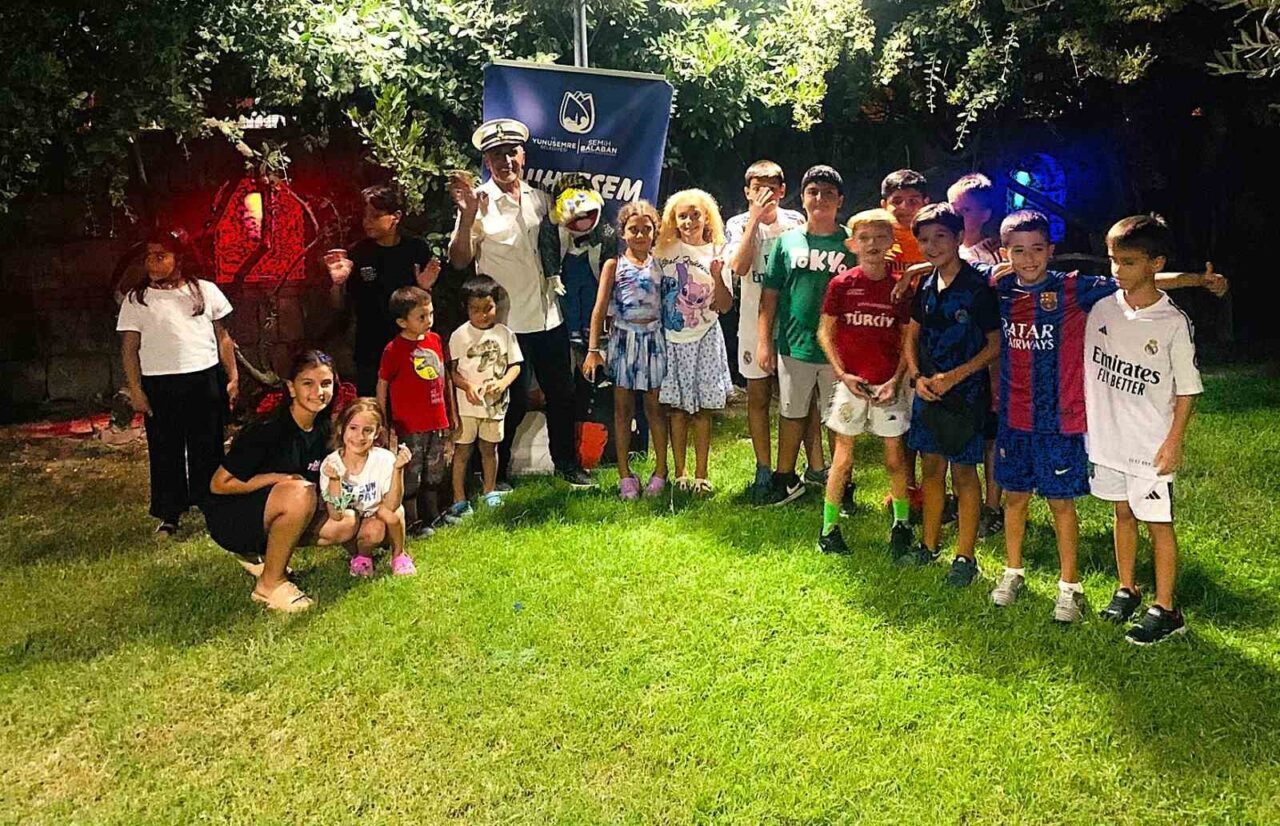 Yunusemre Belediyesi ve Yunusemre Kent Konseyi katkılarıyla düzenlenen “Mutlu Çocuklar”