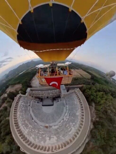 30 Ağustos Zafer Bayramı, Serik’te sıcak hava balonlarıyla kutlandı. Tarihi