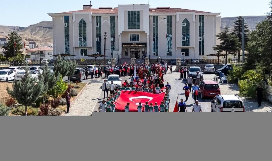 Malatya’nın Darende ilçesinde bu yıl 2’ncisi düzenlenen Geleneksel Zengibar Karakucak