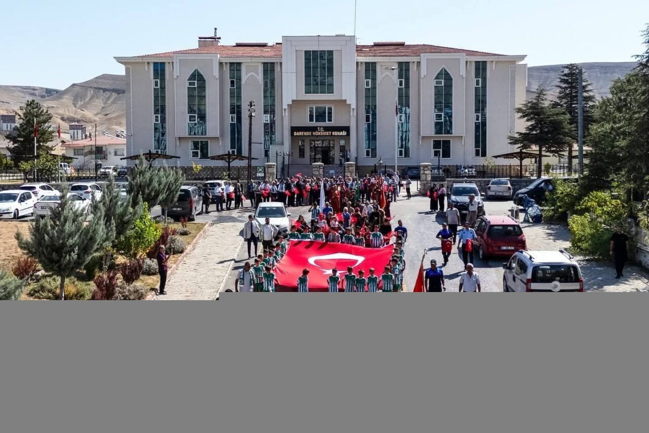 Malatya’nın Darende ilçesinde bu yıl 2’ncisi düzenlenen Geleneksel Zengibar Karakucak