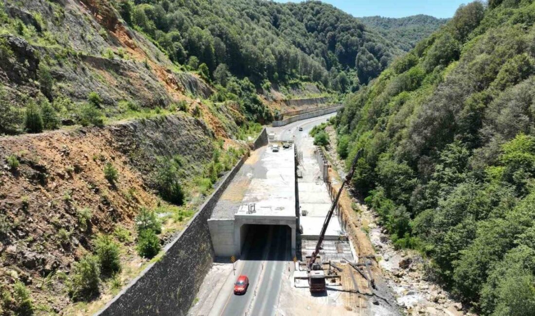 Zonguldak-Ankara yolu üzerindeki 109 metre uzunluğundaki heyelan koruma yapısının Ankara