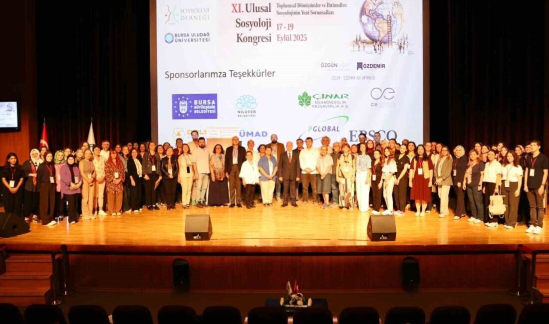 Bursa’da düzenlenen 11. Ulusal Sosyoloji Kongresi’nin kapanış programına katılan Başkan