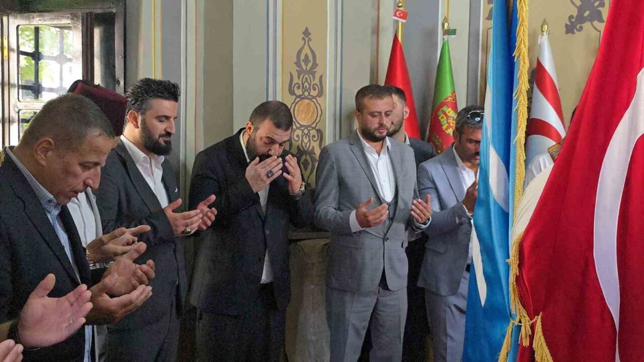 2. Abdülhamid’in dördüncü kuşak torunu Abdülhamid Kayıhan Osmanoğlu, Ertuğrul Gazi’yi