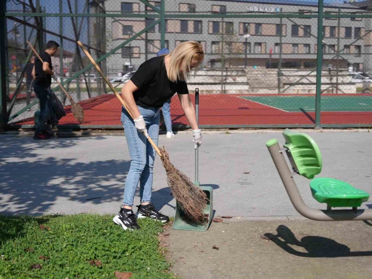 Düzce (İHA) – Düzce Belediye Başkanı Dr. Faruk Özlü tarafından