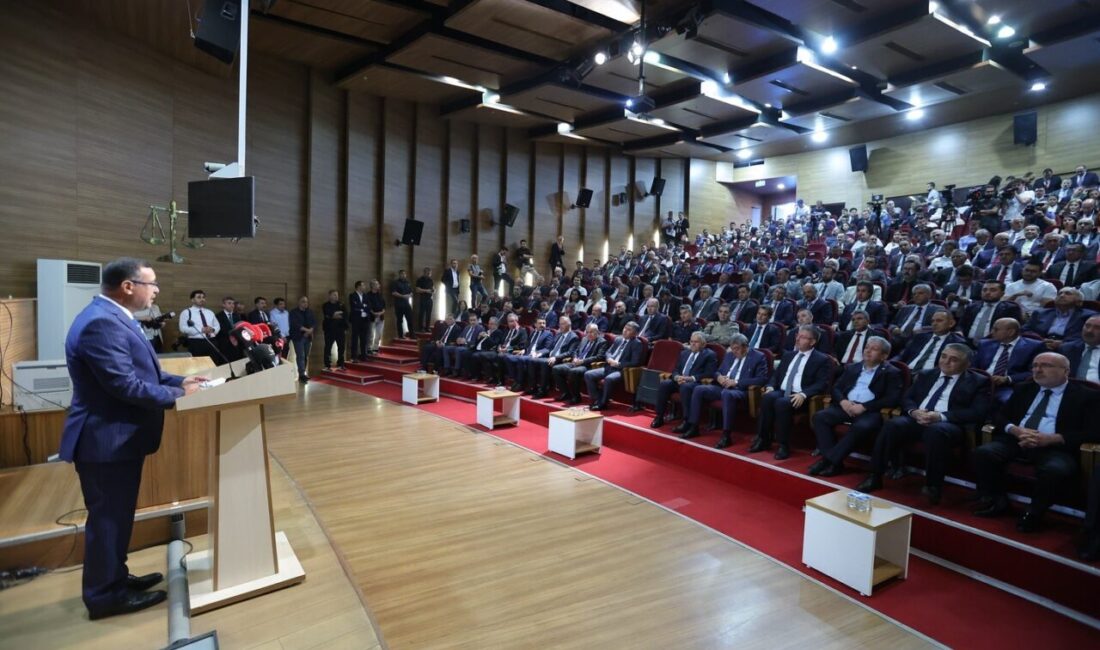 Kayseri’de adli yıl düzenlenen törenle açılırken; törende konuşan Kayseri Cumhuriyet