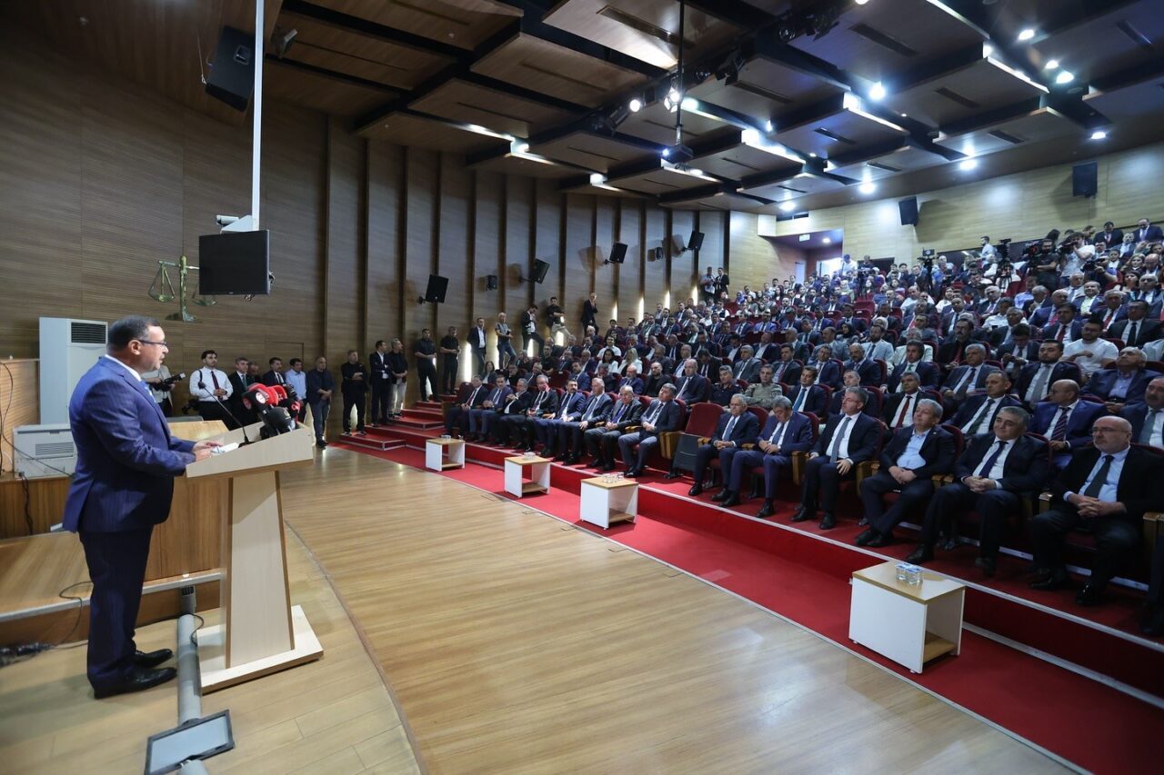 Kayseri’de adli yıl düzenlenen törenle açılırken; törende konuşan Kayseri Cumhuriyet