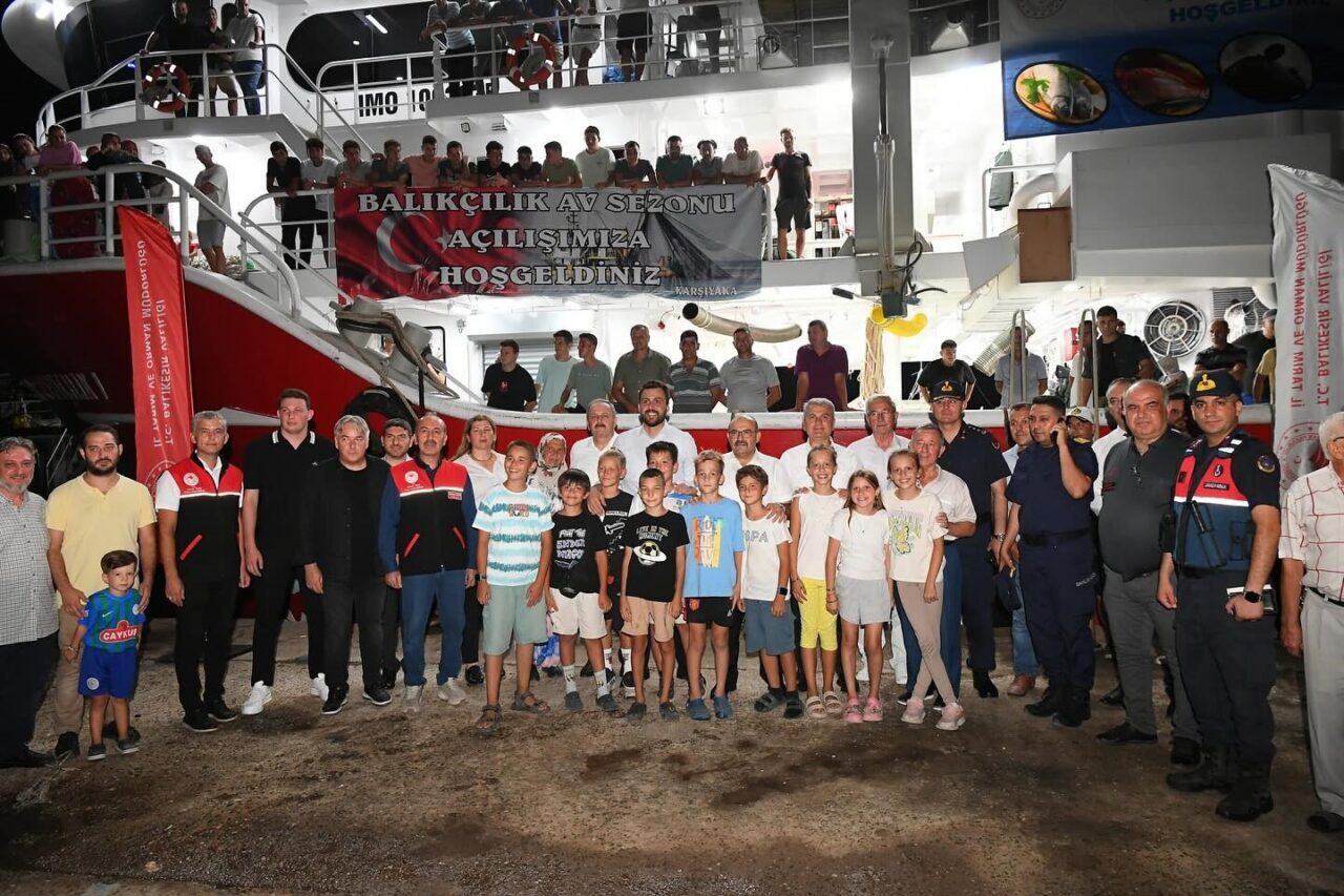 Balıkesir’de balıkçılar, 1 Eylül itibarıyla yeni av sezonuna “Vira Bismillah”