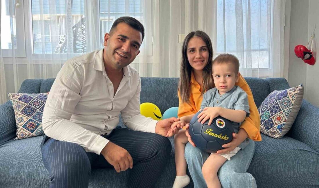 Hatay’da yaşayan 3 buçuk yaşındaki Tamer Talha Oğuz, yaklaşık 14