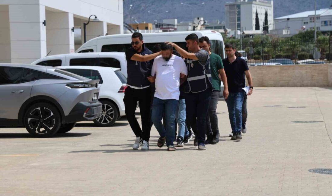 Adana’nın Kozan ilçesinde bir iş yerine üç gün arayla iki