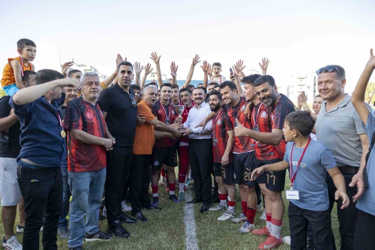 Mersin Büyükşehir Belediyesinin geleneksel hale getirdiği 30 Ağustos Fındıkpınarı Zafer