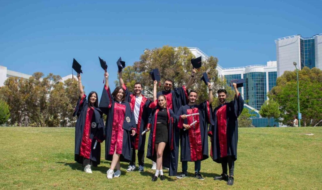 Yakın Doğu Üniversitesi, dünyanın dört bir yanından 50 bini aşkın