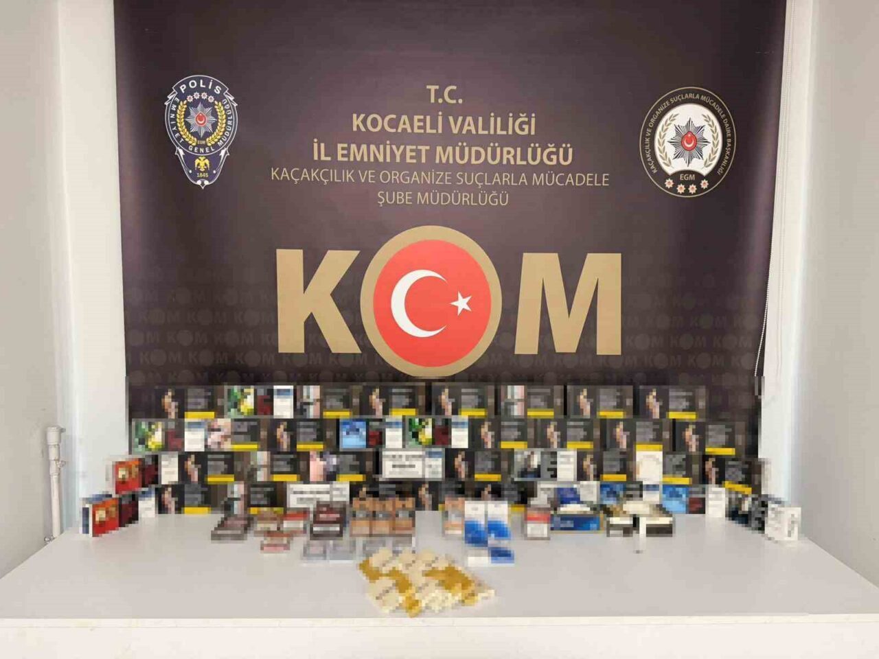 Kocaeli’de polis ekiplerince 6 iş yerinde yapılan operasyonda 6 bin