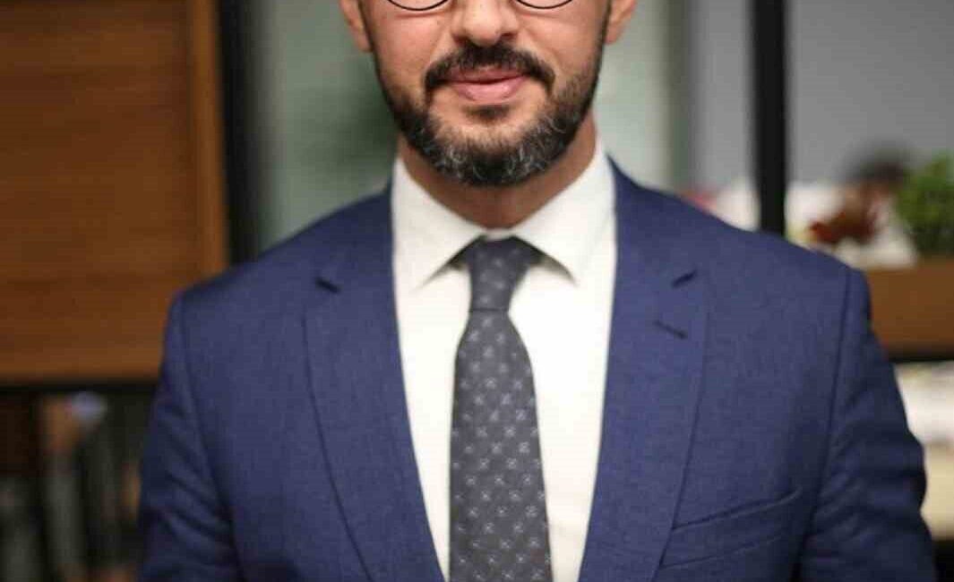 AB’nin seçim ekranı kararı değerlendiren Avukat Murat Sayın, “Avrupa Birliği