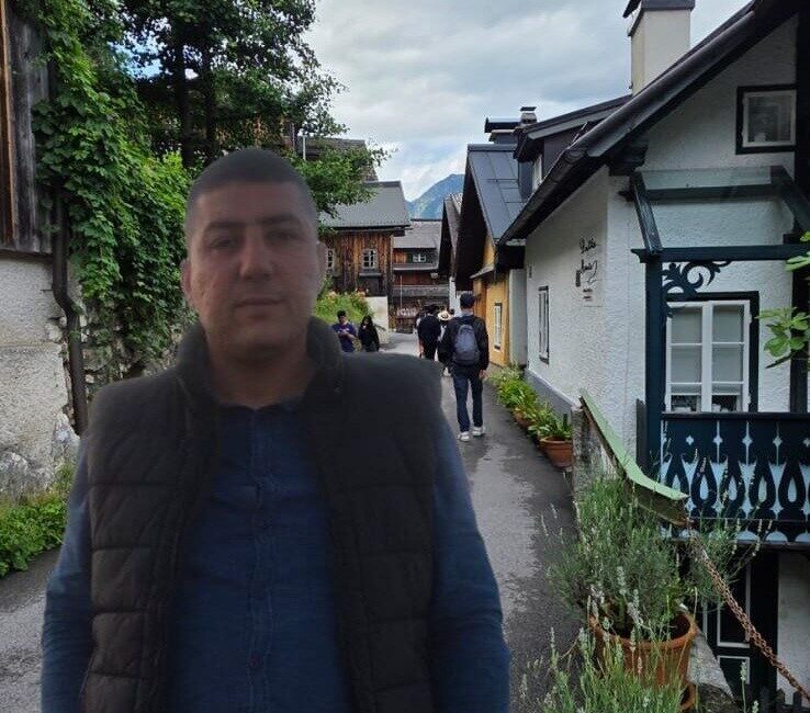 Adana’da komşular arasında araç park etme nedeniyle çıkan tartışmada baba