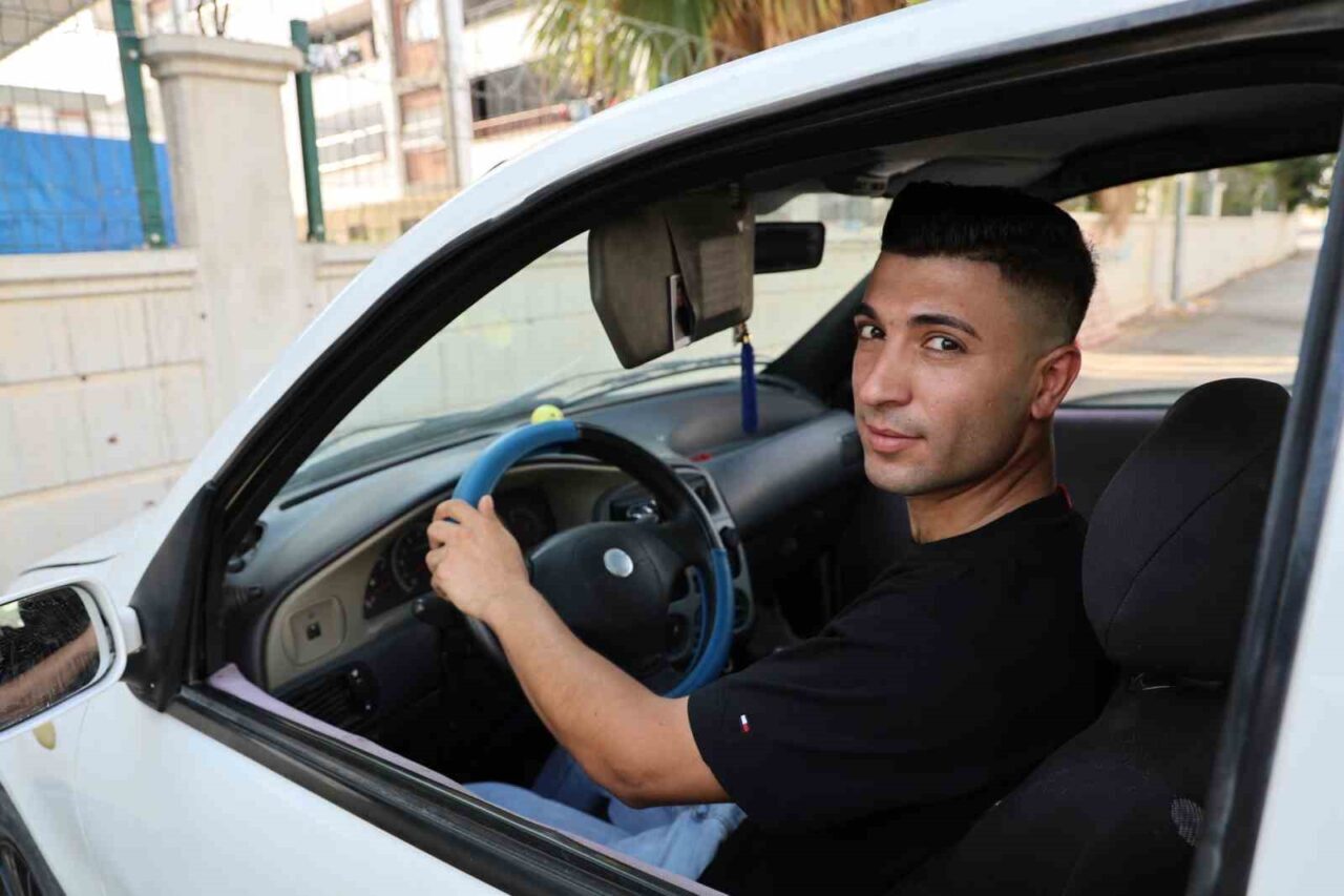 Adana’da yaşayan Sadık Şaşmaz, memleketinden dönen eşini otogardan alacağı sırada