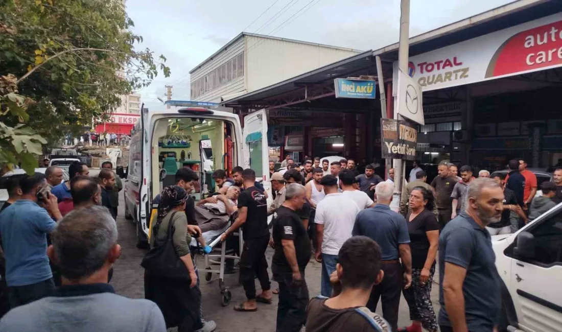 Adıyaman’da iki grup arasında çıkan silahlı çatışmada 3 kişi yaralandı.