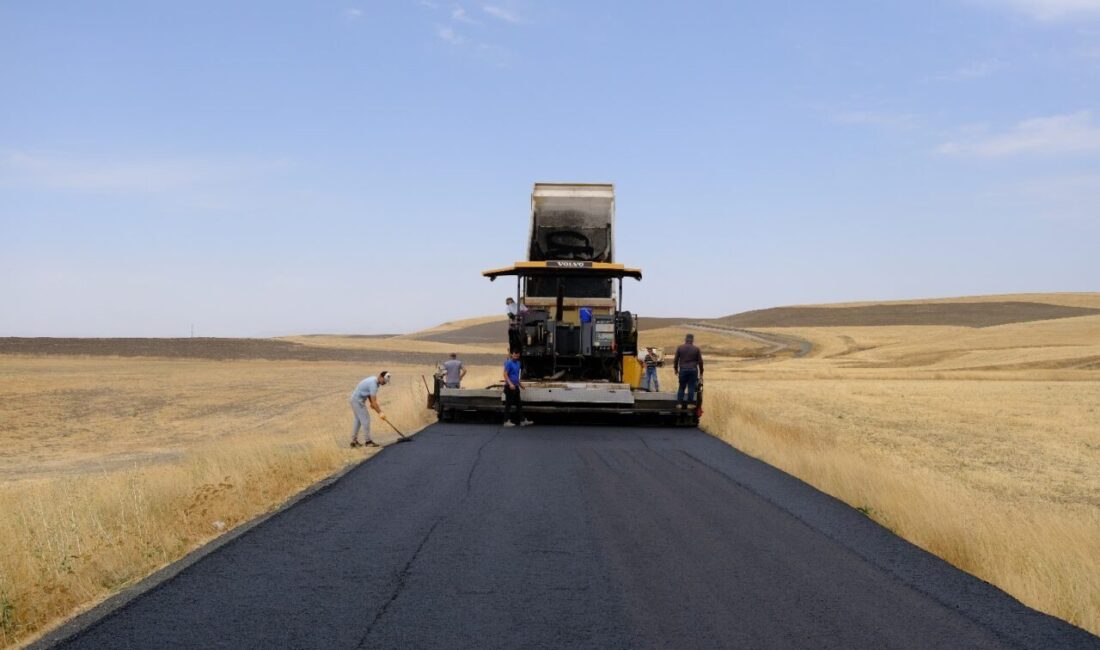 Ağrı’da Eskiharman, Bezirhane, Doğutepe ve Boztoprak grup köy yolunun 17