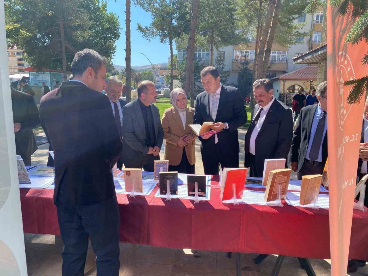 38’inci Ahilik Haftası Kutlamaları kapsamında Bayburt’ta bir dizi etkinlik düzenlendi.