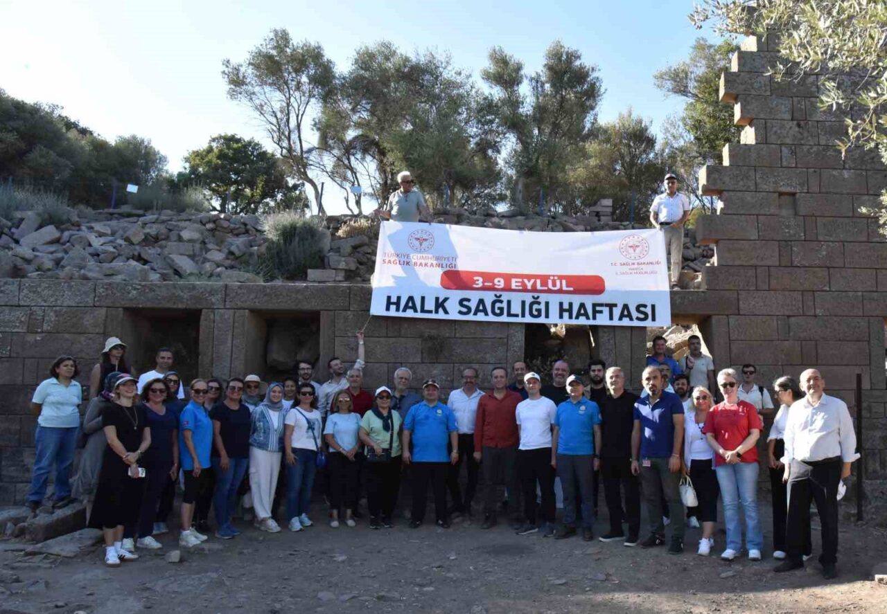 Manisa Celal Bayar Üniversitesi Arkeoloji Bölümü tarafından kazı çalışmalarının yürütüldüğü
