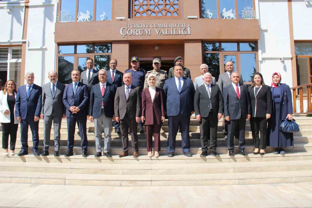 Aile ve Sosyal Hizmetler Bakanı Mahinur Özdemir Göktaş, “Amacımız aile