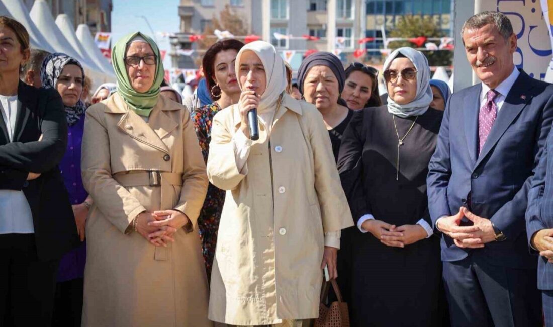 AK Parti Grup Başkanvekili Özlem Zengin’in katılımıyla Zeytinburnu’nda başlayan El