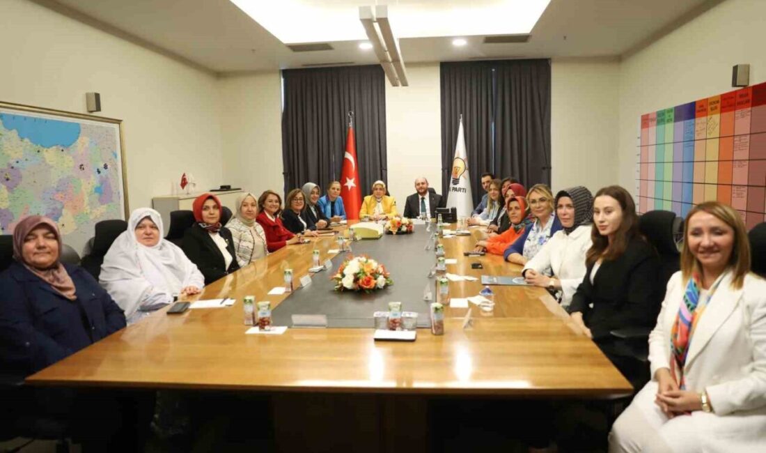 AK Parti Genel Merkez Kadın Kolları Başkanı Tuğba Işık Ercan,