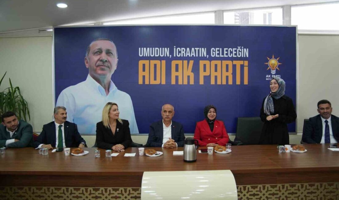 ‘Türkiye Yüzyılı Buluşmaları’ etkinliği kapsamında AK Parti İstanbul Teşkilatı tarafından