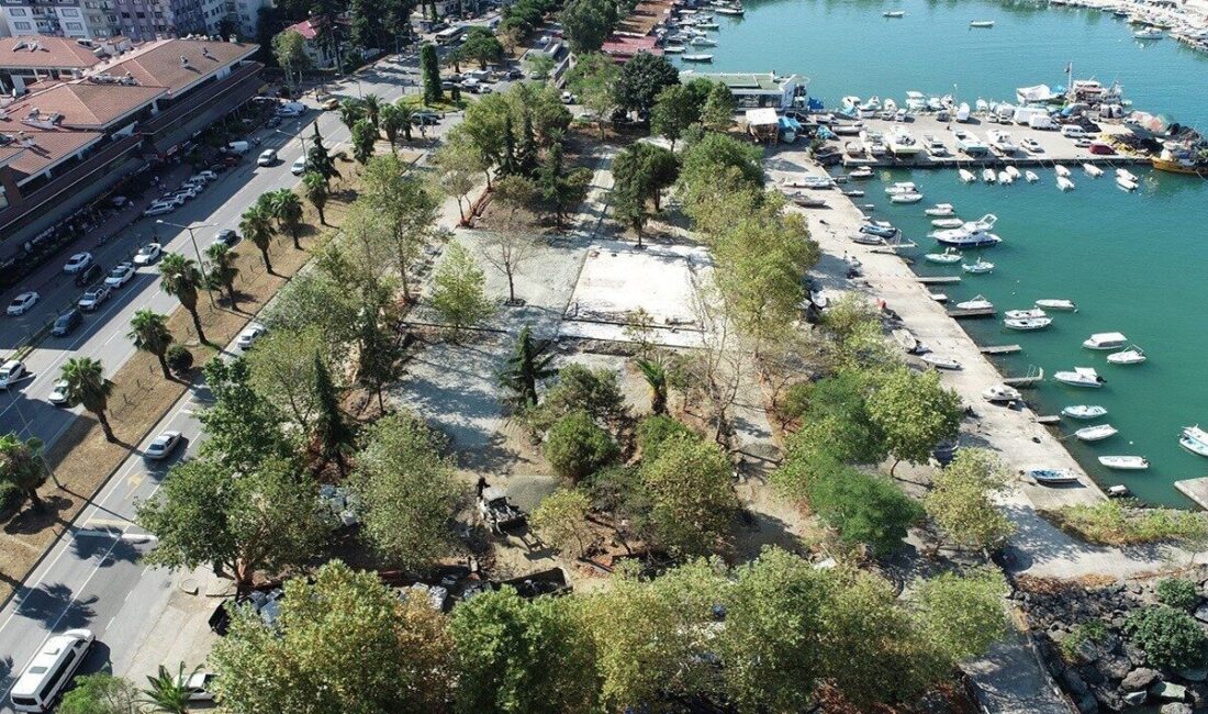 Akçaabat Belediyesi, sahil parkını vatandaşların daha modern, güvenli ve huzurlu
