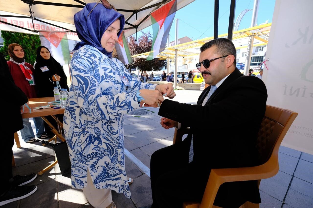 Filistin’e destek amacıyla yola çıkan Sumud Filosuna manevi destek vermek